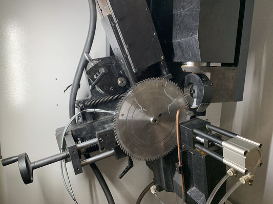 Équipement d'affûtage de lames de scie circulaire Machine de meulage TCT Réaffûtage